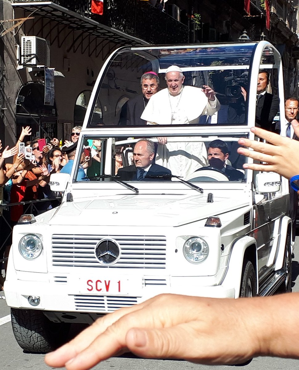 gcarlo74's tweet image. Papa Francesco a Palermo nell'anniversario dell'uccisione di Padre Pino Puglisi. 15 settembre 2018: Foro Italico, Cattedrale, Politeama.
#carloguidotti #edizioniexlibris #referencepost #Palermo #Papa