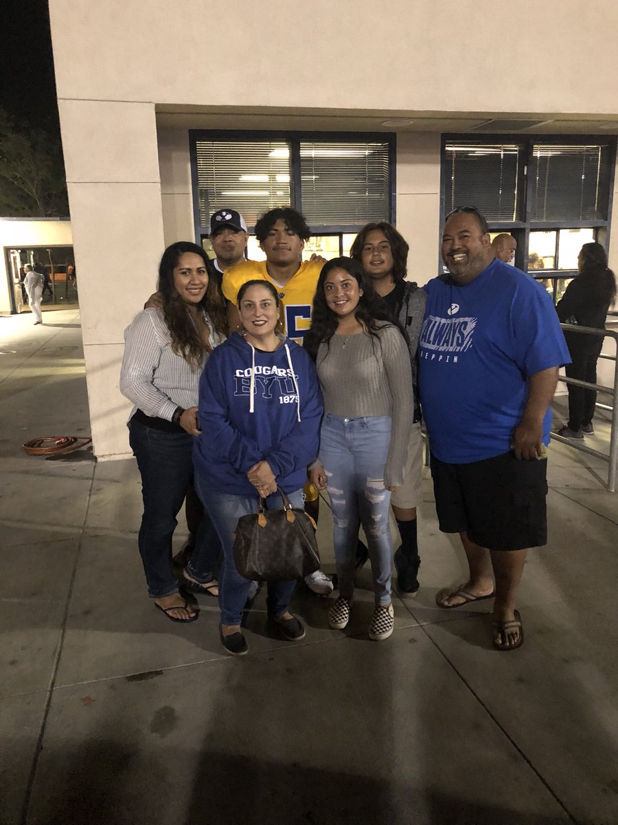Us7Saleapaga's tweet photo. Both my sons bringing that βWβ back home to UTAHππ½ππΎπ€πΎ #OREMHIGH #BYU #55 #61 #61E55ED https://t.co/C2NB4XbV53