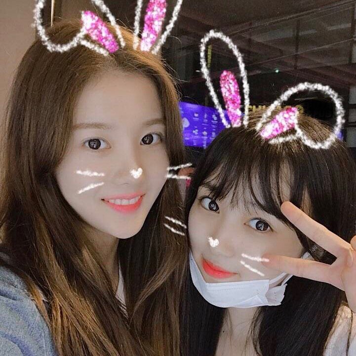 official_izone_'s tweet photo. 여러분은 무슨 아이스크림 좋아하세요?🍦💕
みなさんはどんなアイスクリームが好きですか? 🍦💕 #아이스크림타임_2탄 🍦🍦
#IZONE #아이즈원 #アイズワン https://t.co/jLueQX86jT