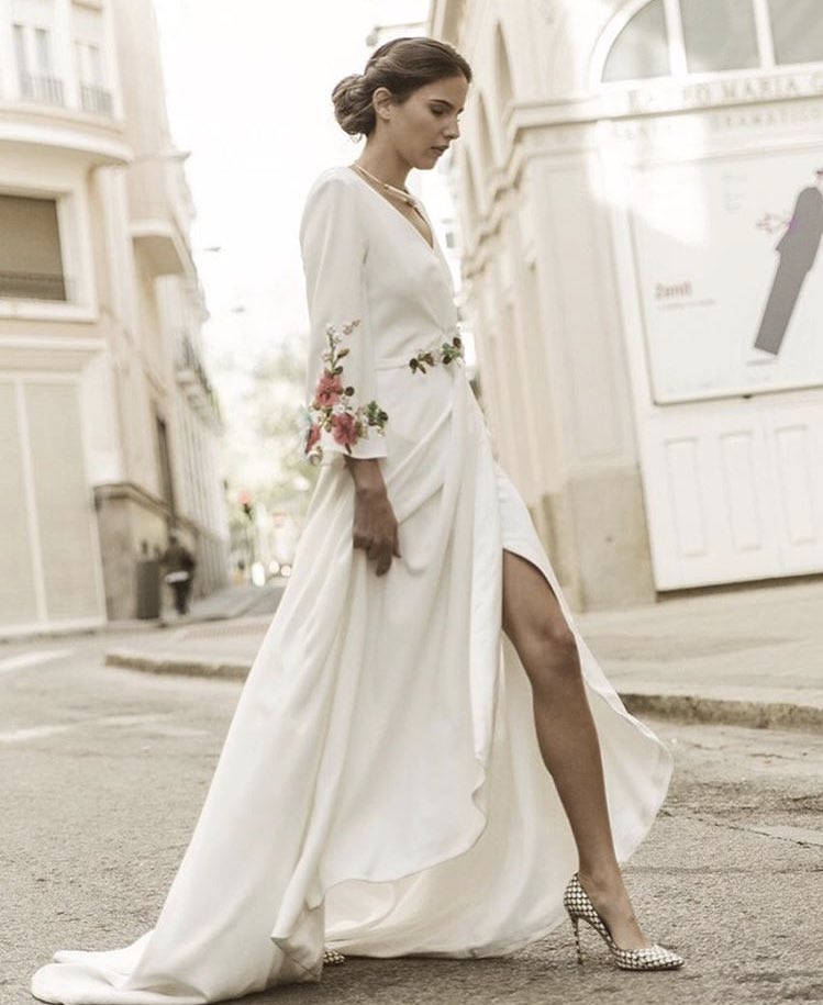 GEMMEDIAEVENTS's tweet photo. #Bridal Dresses wanted to feature at @GEMMEDIAEVENTS AW18 #FashionShow 

@Engageweddings 

#WeddingDress #BridesmaidDress #Eveningwear #WeddingInspo #BridalFashion https://t.co/XWuy72gCCE