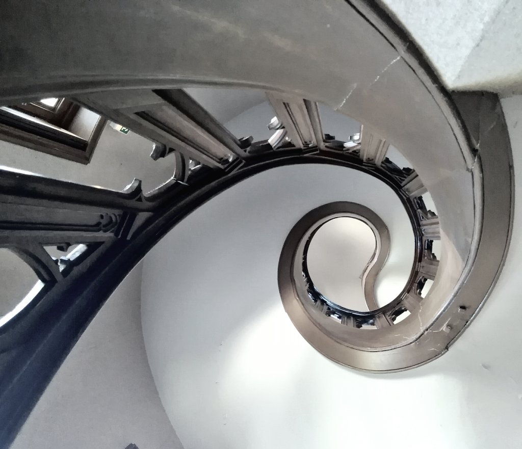 panlepan's tweet photo. #JourneesDuPatrimoine2018 #MathPhoto18 https://t.co/hUNpLxZqVk