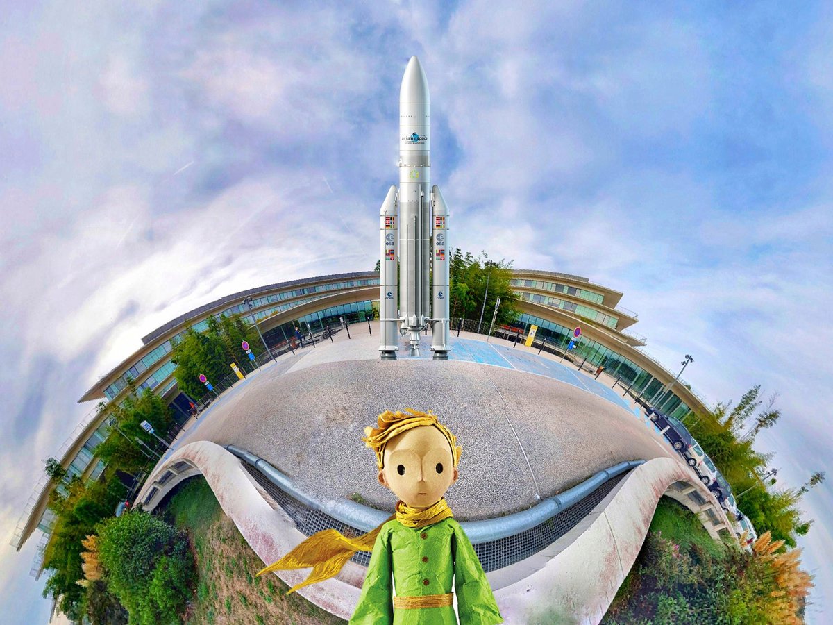 aerospaceXP's tweet photo. Hey @ArianeGroup,now here is the secret from some kids of the @ClaudiusRegaud Oncopole Galaxy,what is essential is invisible to the eye..and your Rose fulfil so many hearts!If this wins,I'll donate the amazing prize to one of this kid(>18year)#WithAriane #MakeHumankindSpaceAgain https://t.co/wVt692PqWe