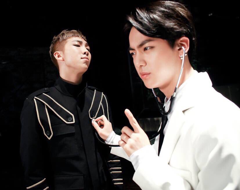 bts__tease's tweet image. #forever_beautiful_army

#たくさんれんしゅうしてくれてありがとう

#일본army를더이상슬프게하지말아요

#방탄를더이상슬프게하지말아요

#미안합니다_작업해주셔서감사했습니다_일본아미는BTS를사랑합니다

#ActualityFMBTS

#TLを平和にしようの会

タグの乱用申し訳ない。