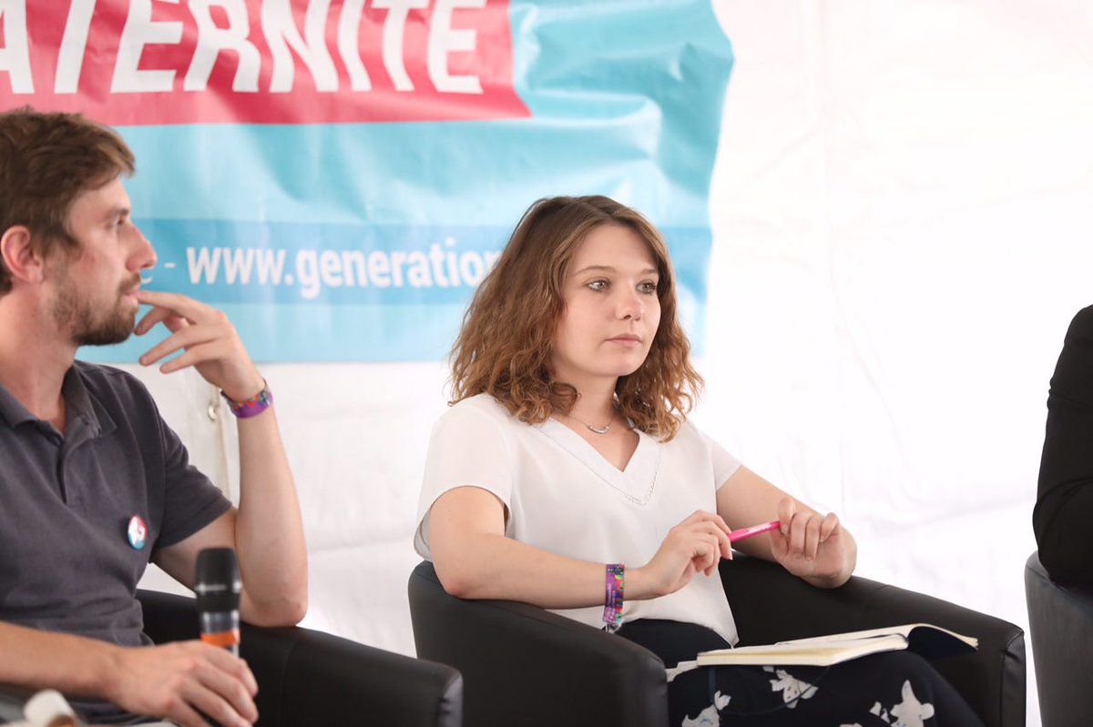 LesJeunesG's tweet image. "Le #TFAA des @lesjeunesg a été l'occasion de rencontrer la réalité du terrain. Nous serons force de propositions pour enclencher une politique de transition écologique et agricole" @jacquincl à la #TablerondeJG #TFAA de la #FêtedelHuma photo @_Margal