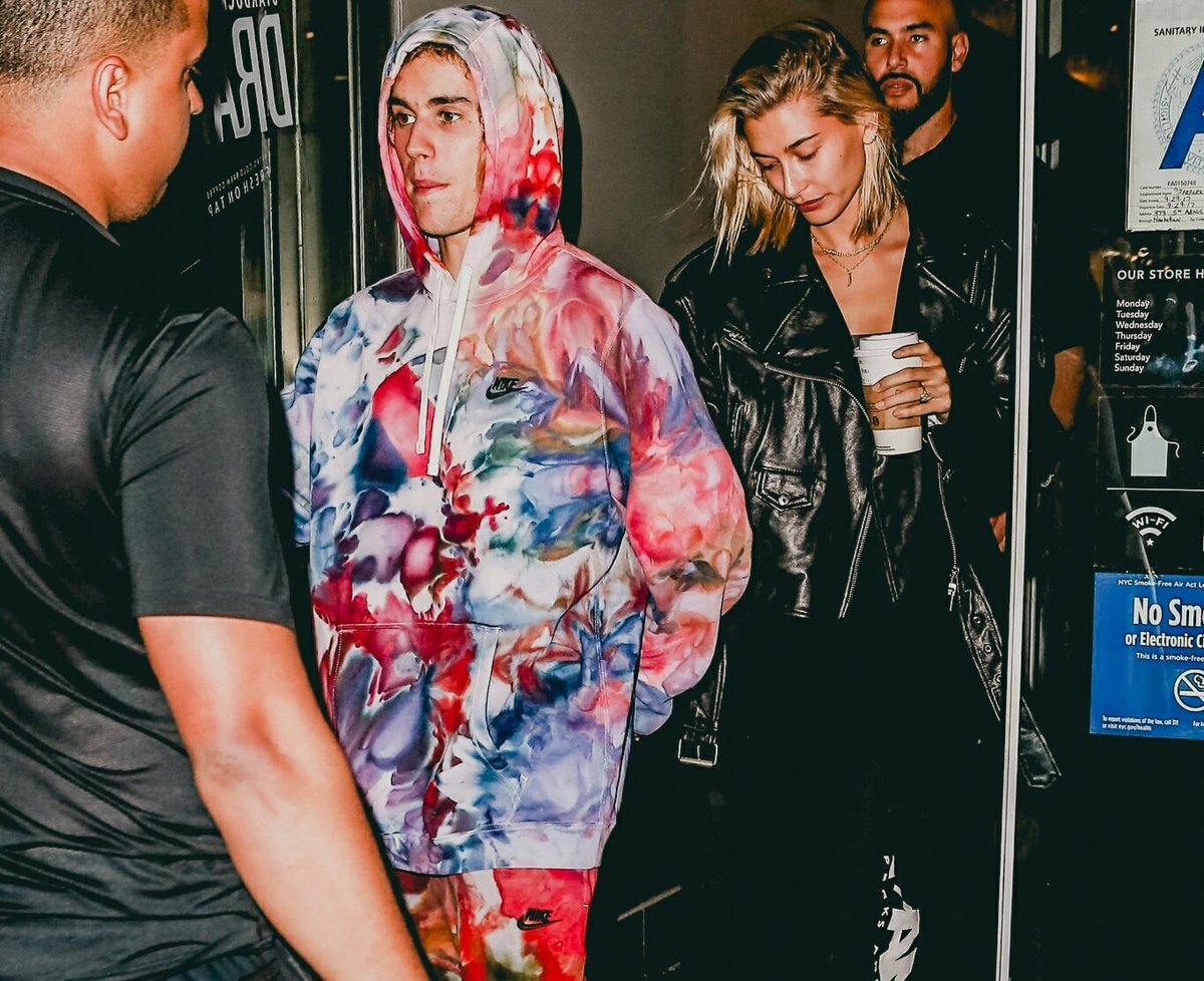archivesbiebs's tweet photo. https://t.co/AwlS0uuQL1