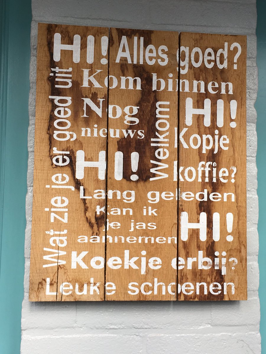 Metathese's tweet photo. Restaurant met dit aan de gevel... #loopdoor https://t.co/0MdW5XFGTl