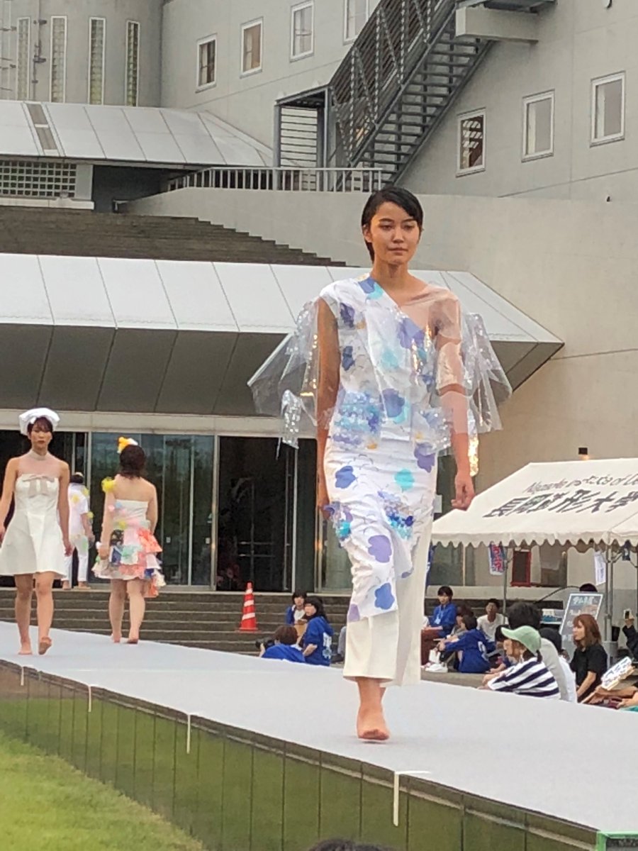 長岡造形大学 ファッションショーが開催