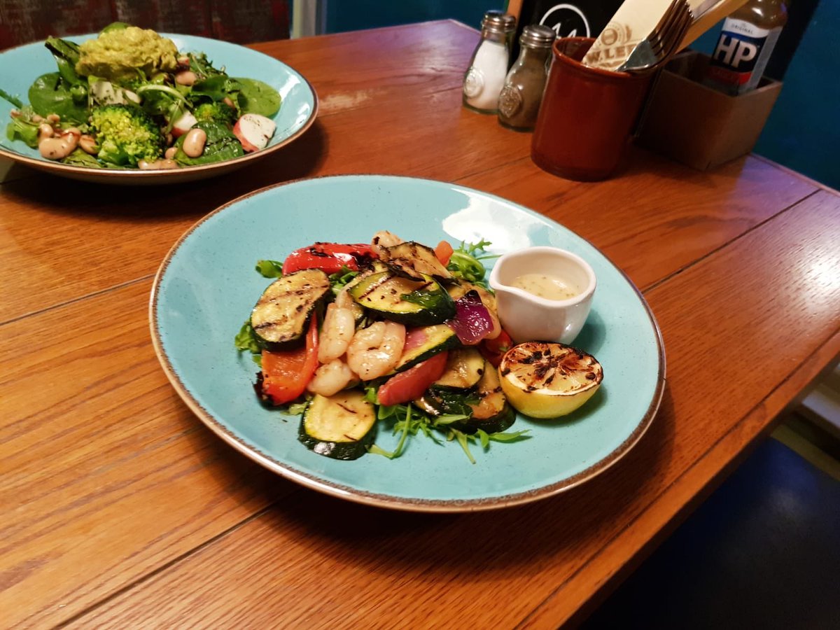 TheLloydsChorl's tweet photo. Just a few more snippets to tickle your tastebuds... new menu arriving next Tuesday! Reserve a table for 20% off 18th-20th #chorlton #manchester #food #foodie https://t.co/Pq4d065INX