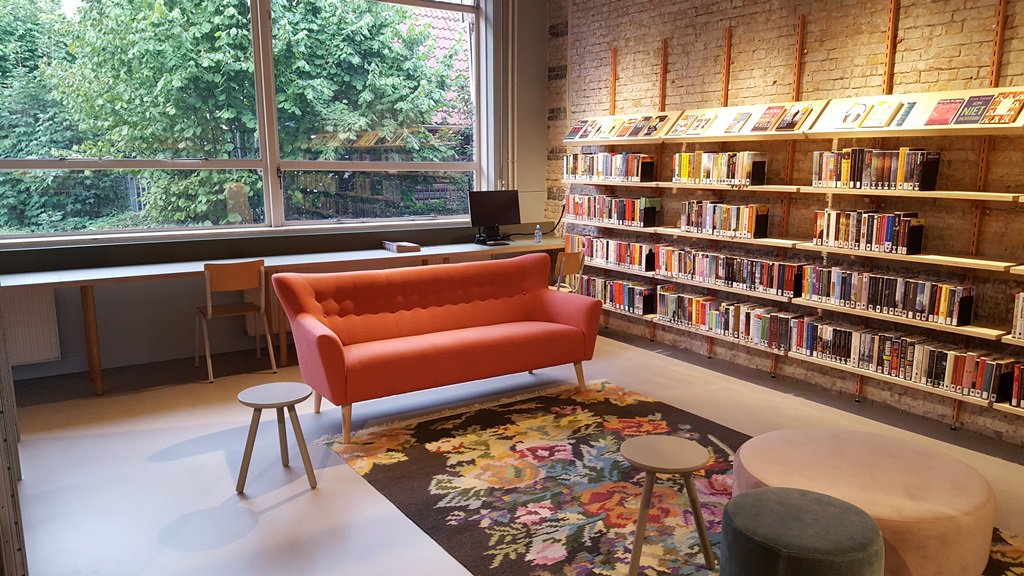 In beeld: de bibliotheek in Haaksbergen na de verbouwing #haaksbergen #nieuws #informatie #actueel haaksbergenactueel.nl/in-beeld-kultu…