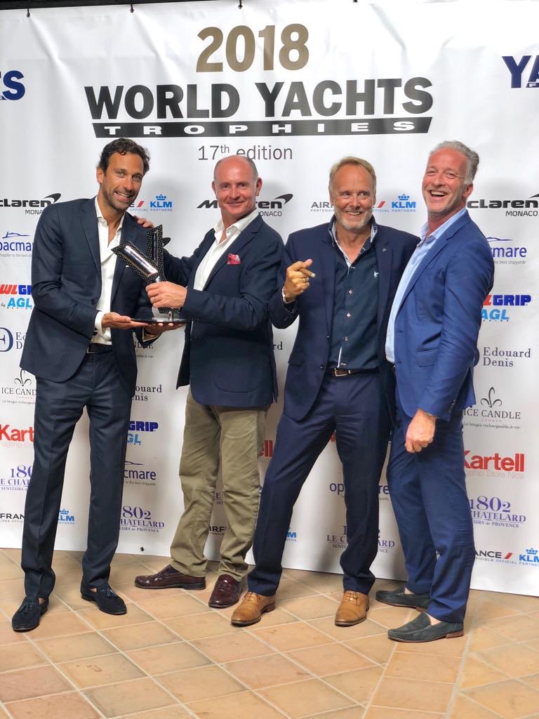 #Targa43Open winner of best exterior design in 14 - 18 - 50m at the #WorldYachtsTrophies2018 celebrated in Cannes Yachting Festival  on 15th September 2018. 

This is the second consecutive year #FairlineYachts wins an award🥇 at this prestigious ceremony and we feel so proud 😁!