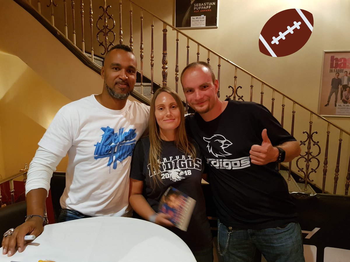 Danke für den super Abend gestern in Erfurt <a href="/EsumePatrick/">Patrick Esume</a> das war der Hammer. #indigoladies