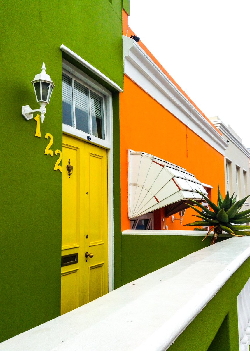 TheSeriesmaker's tweet photo. Went around the city of #Capetown and #Capetown is soo beautiful guys.
#Iphonephotography
#Theseriesmaker
#Capetown
#Colour
#theStreets https://t.co/TBFzt69mMS