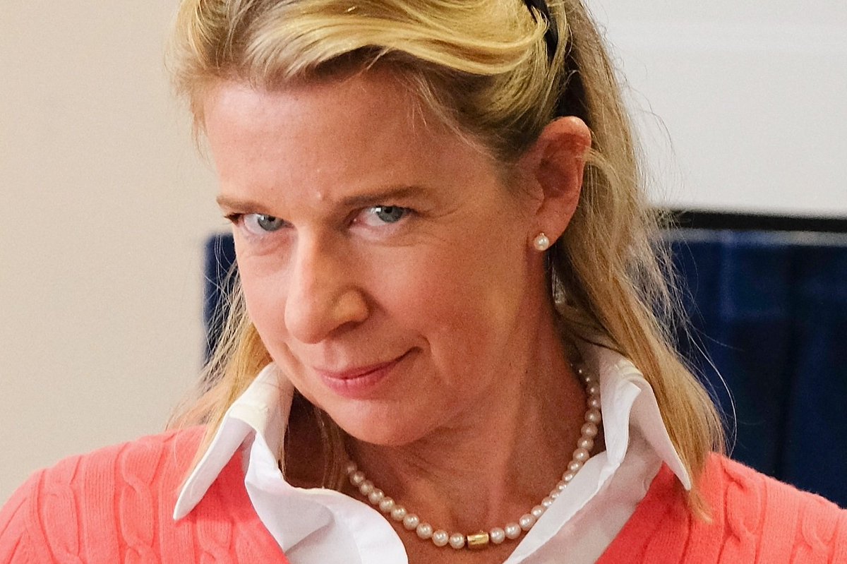 MirrorCeleb's tweet image. EXCLUSIVE: Katie Hopkins secretly forced to file for IVA over crippling debts mirror.co.uk/3am/celebrity-…