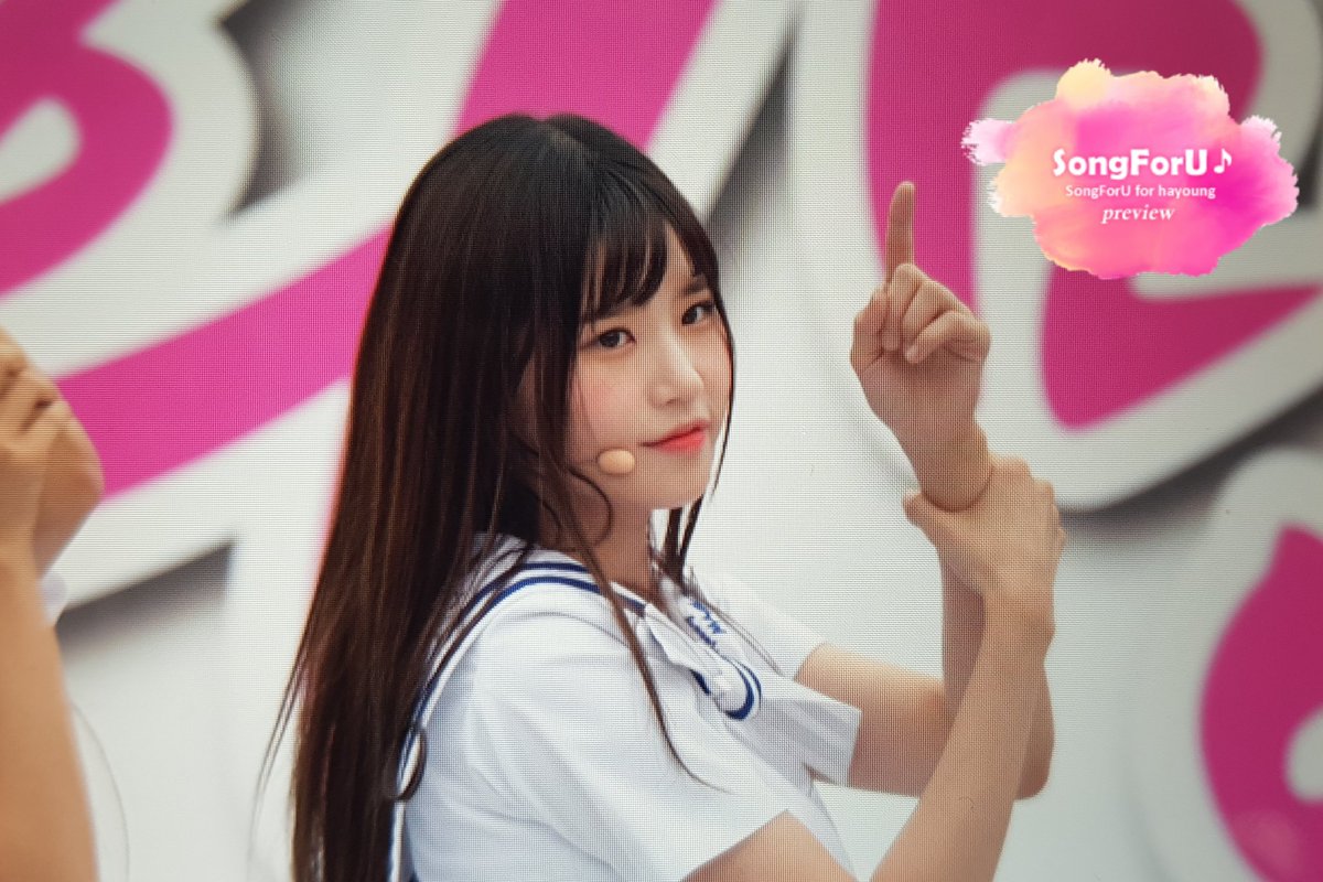 archiveshayoung's tweet image. 1809016 | © song for u preview
↠#송하영 #프로미스나인 ˊ˗