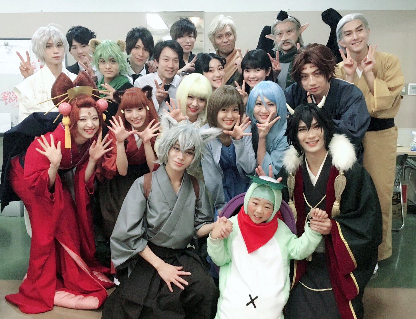 大平峻也 舞台 かくりよの宿飯 全公演無事に終了しました ご来場くださった皆様 応援してくださった皆様 本当にありがとうございました ひろき君がテーマにかかげた通り ぬくもり ある座組みで とても居心地よかったこの舞台 また皆んな