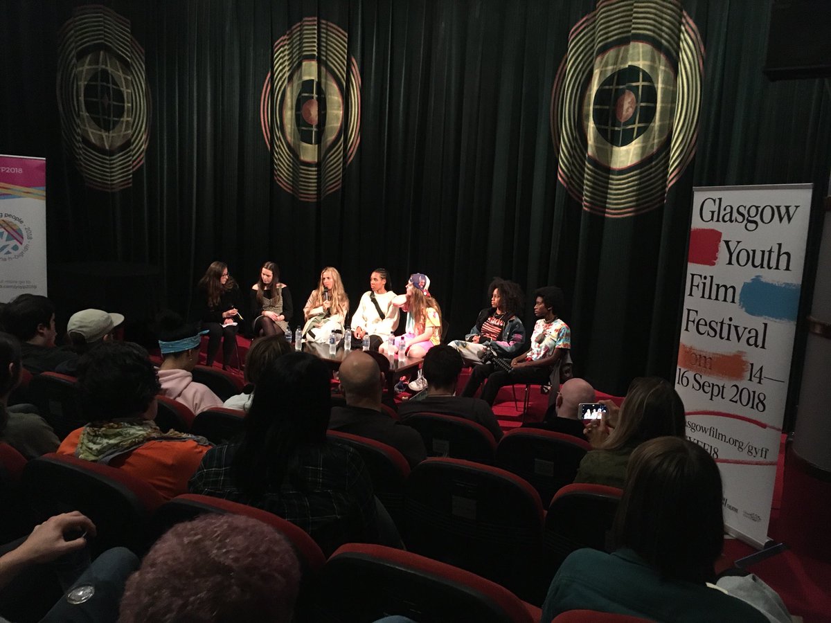 glasgowfilmedu's tweet photo. This was a lot of fun! Cheers @LaSkateKitchen 🍌 and shouts Charlotte and Maya for hosting the Q&amp;A 👏 #GYFF18 #YOYP2018 https://t.co/APoenJ3avo