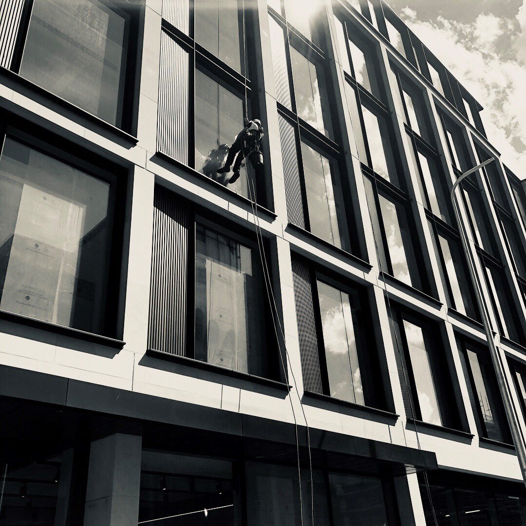 StruanWindow's tweet image. Need your building cleaned? Feel free to contact me for a quote. struanwindowcleaning.co.uk
#Edinburgh #Glasgow #FacilitiesMgmt #sales #business #entrepreneur #success #sale #socialmedia #digitalmarketing #socialmediamarketing #businessowner #followme #advertising #smallbusiness