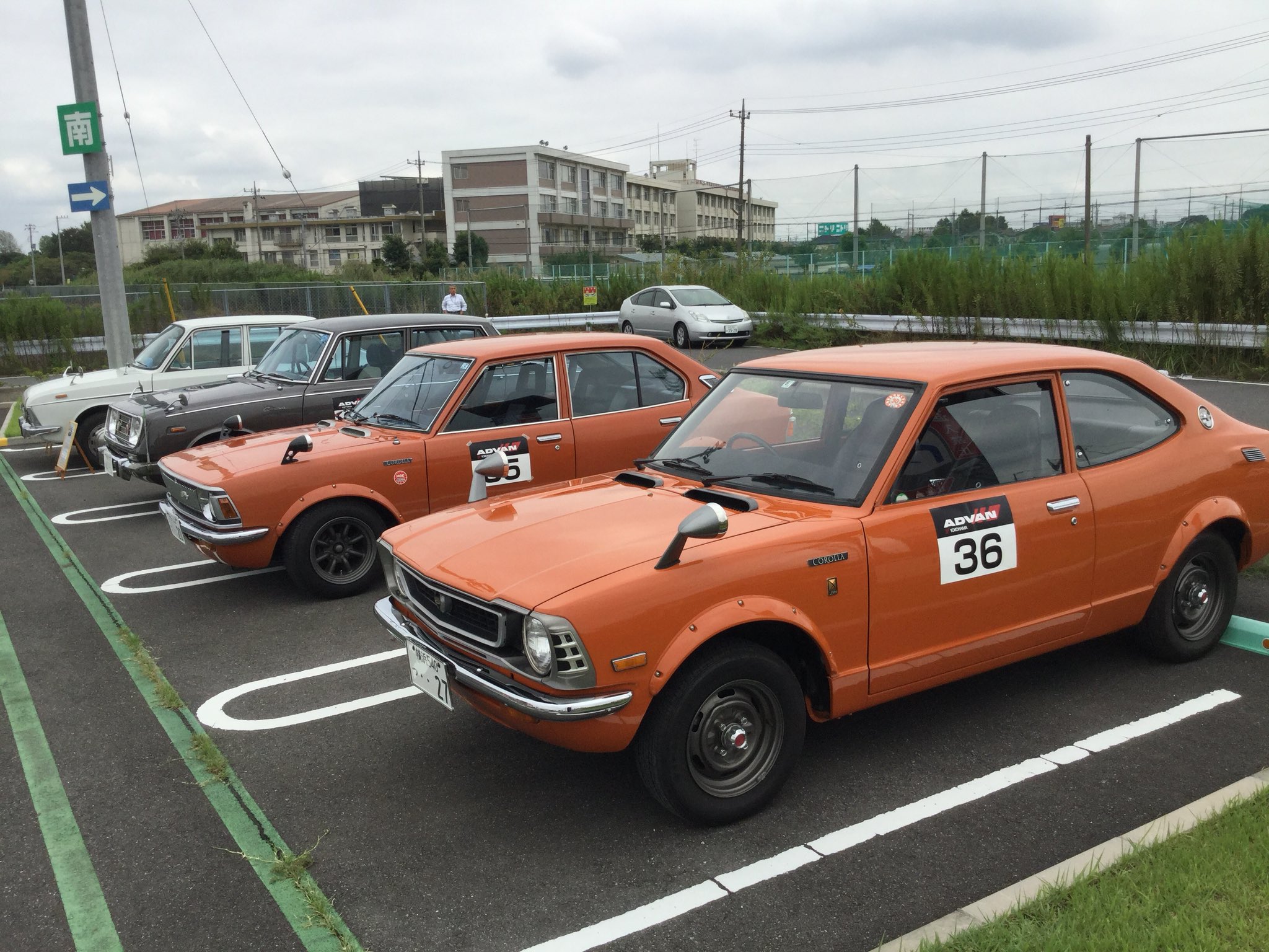 浦和 53 Justice Twitterren カローラレビン カローラレビンte27 27レビン Te27レビン とにかく僕が大好きな 車 27レビンがほしい 27レビンに乗りたい Te27レビンを見ると興奮する