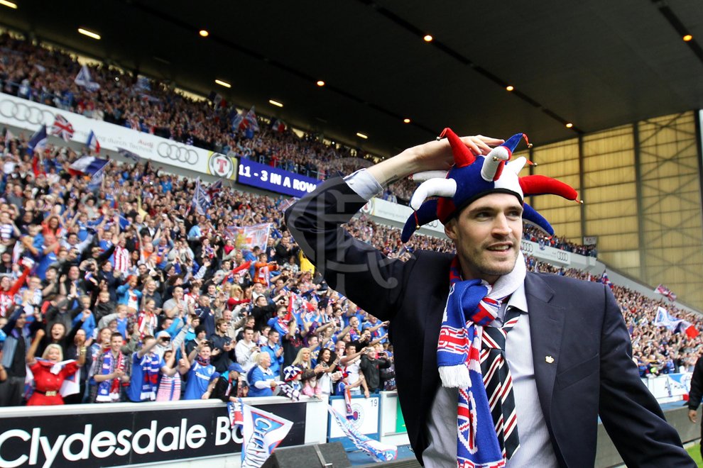  Happy Birthday to Kyle Lafferty (  