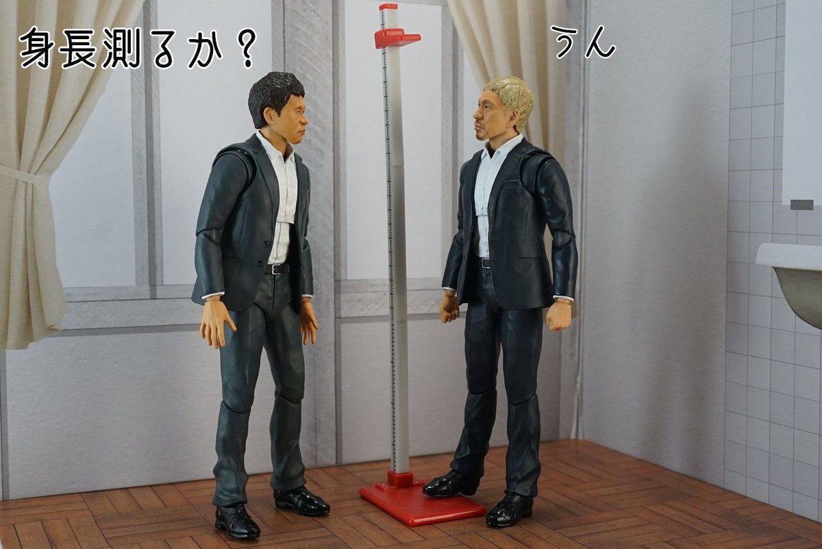ワイドナショー で ダウンタウンフィギュア劇場 がイジられる展開へ あの芸人格闘マンガが紹介される日も来てほしい 2ページ目 Togetter