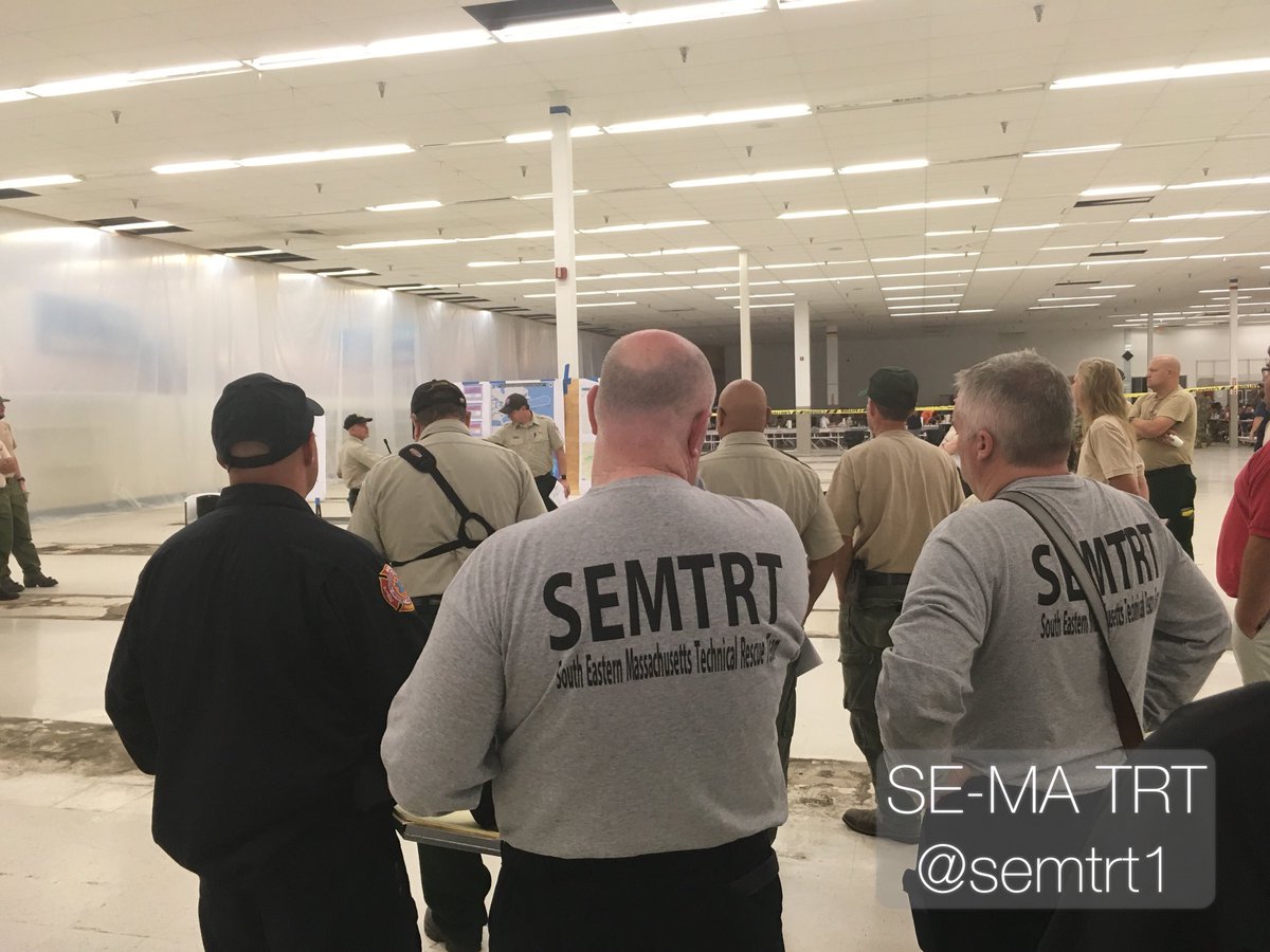 SEMTRT members are attending the morning briefing to get an update on #hurricane #Florence We will continue to update on this account as our SE-MA TRT is currently deployed for nine days in Raleigh, NC. #SEMTRT