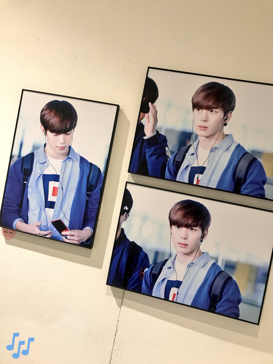 spfyjoochan's tweet photo. λ무λ무.. λ무 μμκ²Όμ΄.....!!! π¬π¬π¬π€¦ββοΈπ€¦ββοΈ
#λΌλΉμ μ μν #Palette #WIYFC https://t.co/Dn2DGkOlm7