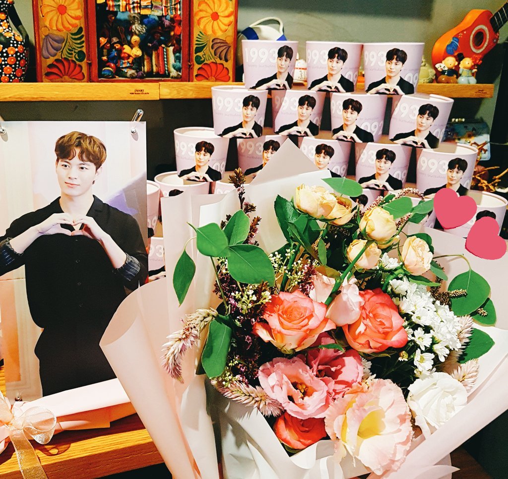 kimmyungjun_com's tweet photo. νλΉμ΄μ λ€μν μμ λ΄μ λΌλΉμ λλ²μ§Έ μ μν μΆνν΄μππ μ μν μ£Όμ μ λ§κ² 컬λ¬λ‘ λλμ΄μλ μ¬μ§λ€ λΆμκΈ° λ무 μ’ꡬ 쨩쨩π κΉ¨μ κ΅λ³΅μ
μ λͺ
μ€μ΄ μΈμ¦μ·κ³Ό ν¨κ» νκΈ° λ¨κΈ°κ³ κ°μ©~ μ΄μ΄μ΄ππβ£ #λΌλΉμ μ μν #PALETTE #WIYFC @RABEAN_U https://t.co/lrNtE469YS
