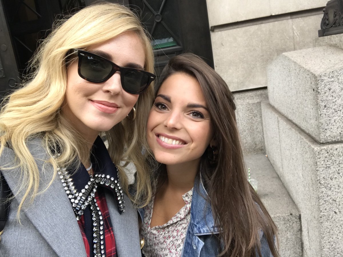 What a pleasure bumping into this lovely lady yesterday. <a href="/ChiaraFerragni/">Chiara Ferragni</a> 💝🇮🇹 / #Italians #ItaliansInLondon #ItaliansDoItBetter #London #LFW #ChiaraFerragni #Love
