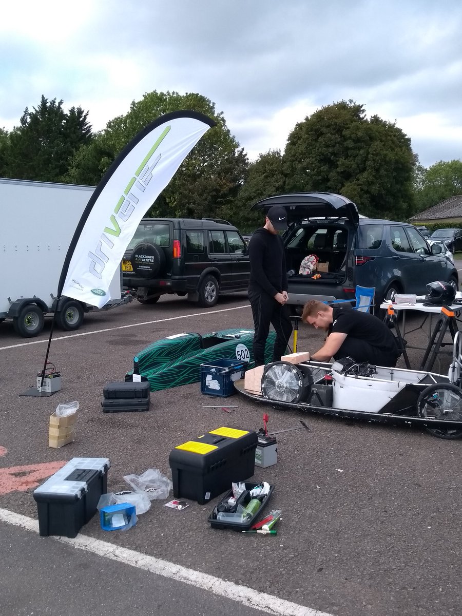 Last minute race prep on a windy afternoon at Castle Combe!  #greenpower #castlecombe2018 #GPCastleCombe #driven #JaguarElectrifies #JLR #graduates