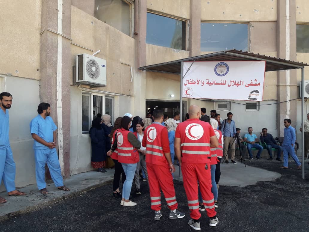 MadaSyriaMedia's tweet photo. #الرقة
افتتاح مشفى الهلال الاحمر ( مدرسة التمريض سابقا) في مدينة الرقة . https://t.co/qZ9TMK9JBC