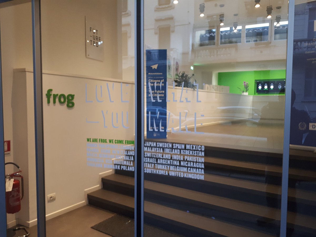 NicolaCatani's tweet photo. Grazie agli amici di @frogdesign #Milan e @DesignersITA per questi due giorni di #FutureOfCitizens con @diegopia @diesisladiesis @Loreau @lore77 @matteo_desanti @robi_cocco e tanti tanti altri amici nuovi 🙂🙂🙂 https://t.co/ClujmVMVxl