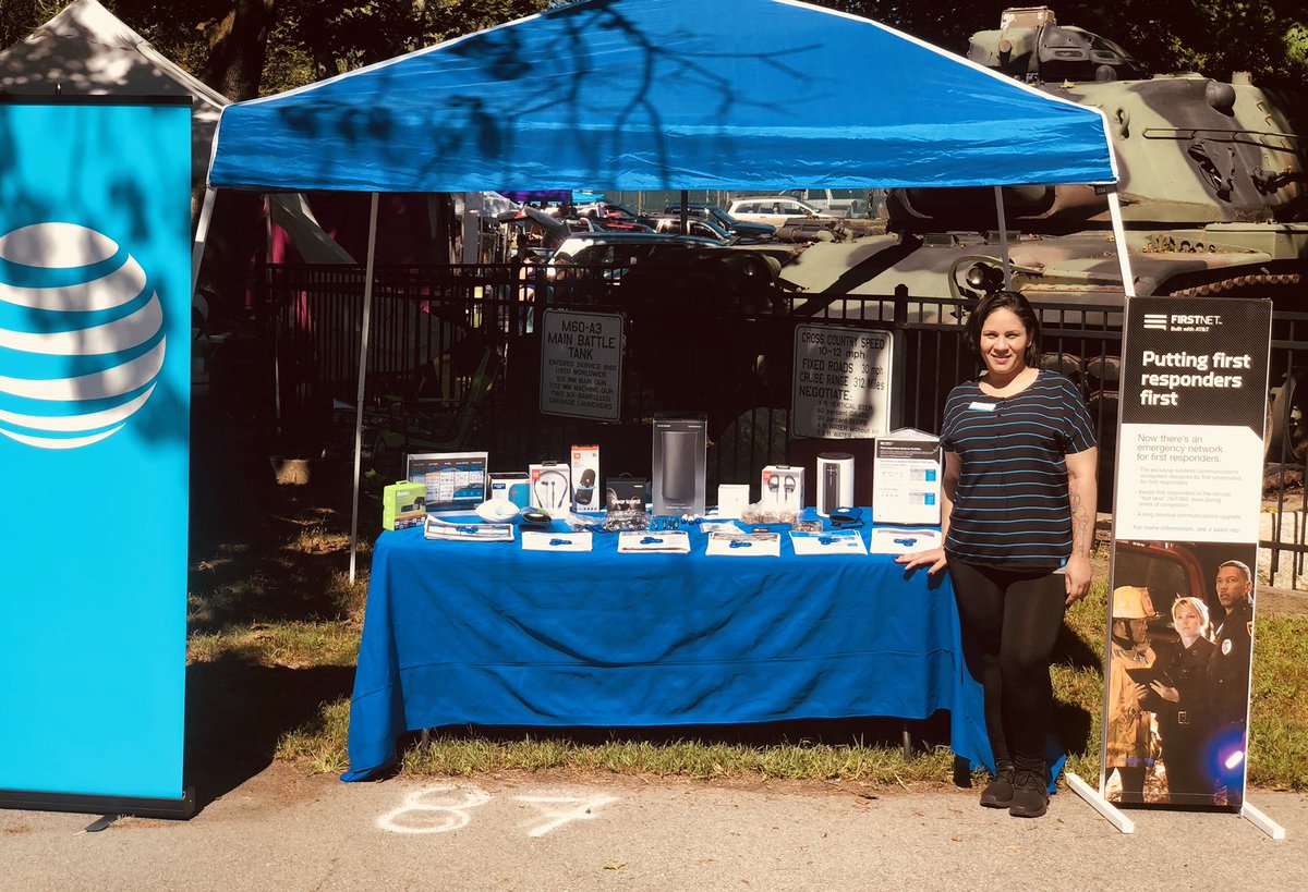 jm_NEngland's tweet photo. @_katnandez representing AT&amp;T at the Northern RI Chamber of Commerce 31st Annual Apple Festival @WilliamGStovall @pnixnix @JessyMBenitez @JonRodRSM @ATT_Providence #OurNE #GROWL #FirstNet https://t.co/NXH2p7y6zU