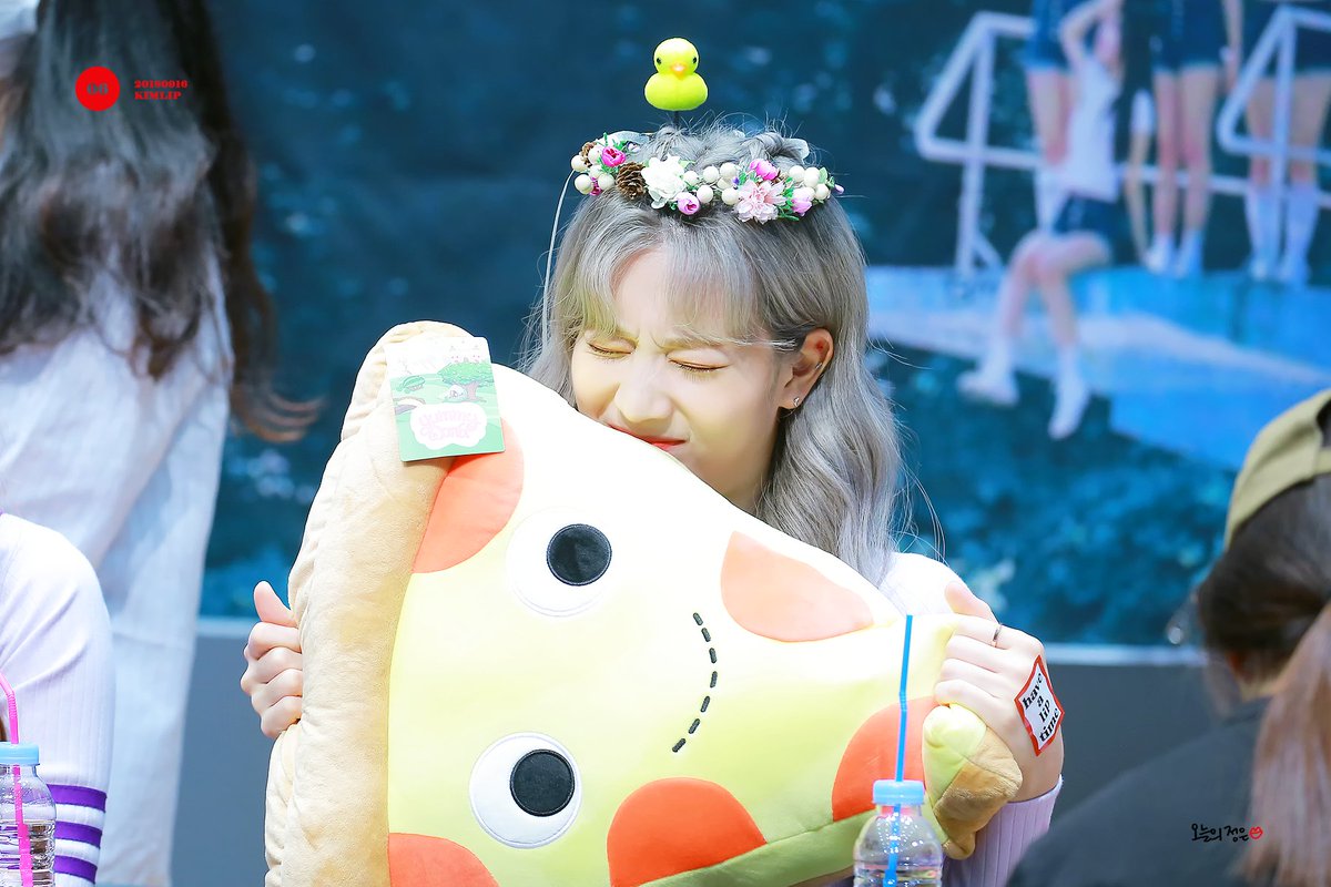 오늘의 정은 tweet media
