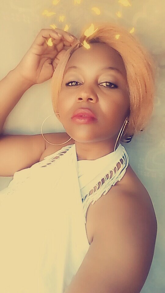 uGawozi's tweet photo. Angfuni ngami❤💖💝🥀 https://t.co/TDwHQgyEM5