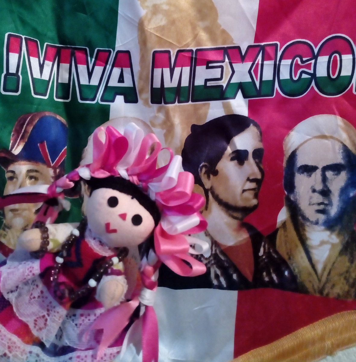 Fundación CUM LAUDE tweet media