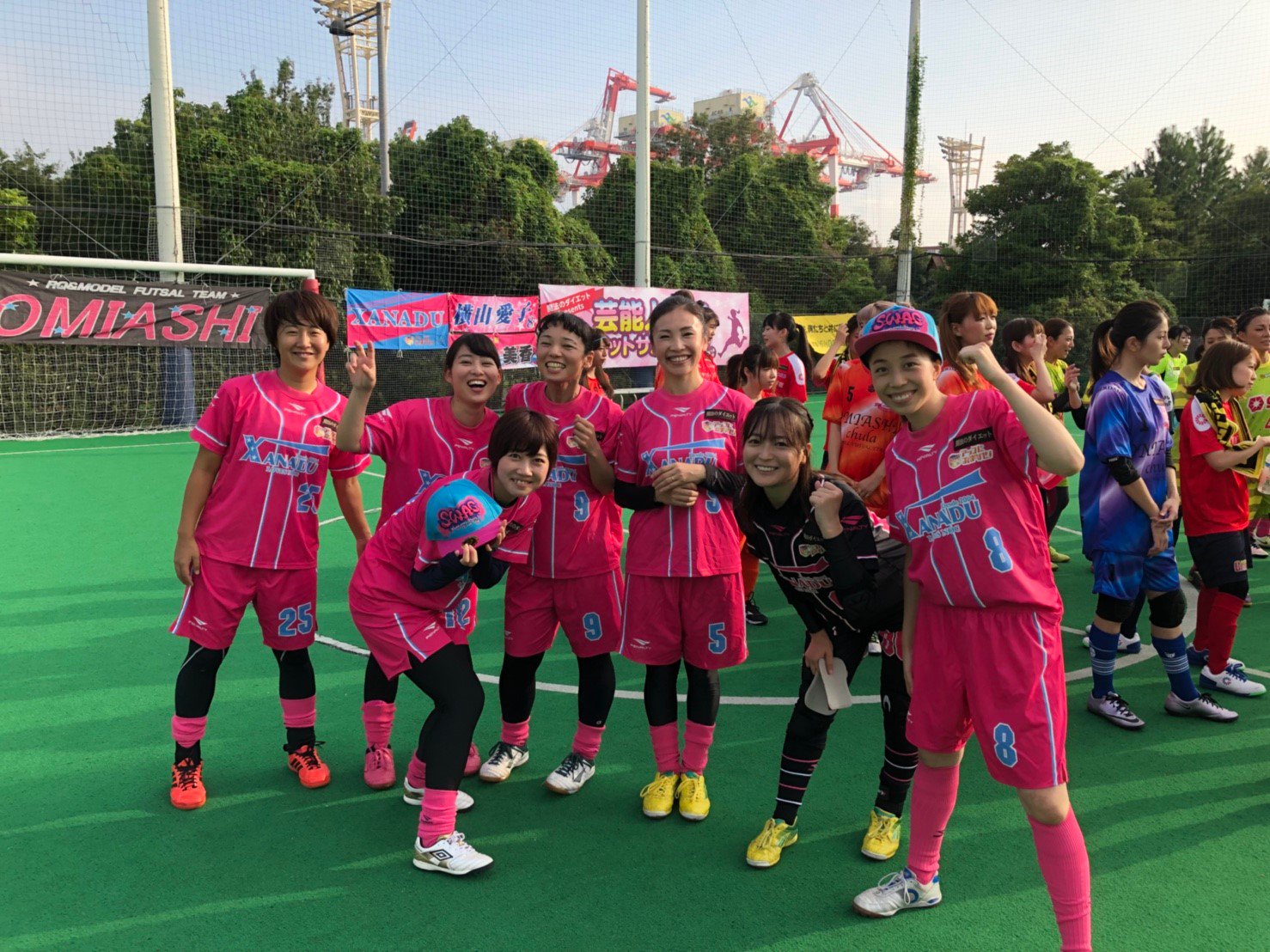 【XANADU】芸能人女子フットサル ユニフォーム この後13時から 芸能人女子フットサルホリプロチーム 『XANADU
