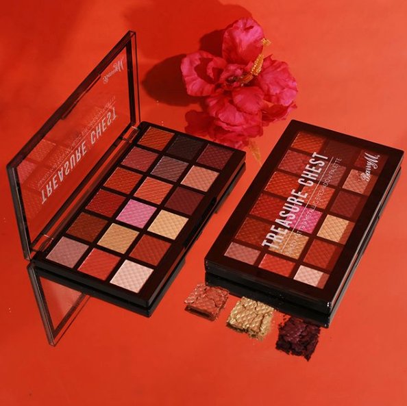 The_Parade's tweet image. Autumn shades? @superdrug has got it covered 😍 This #BarryM palette is so beautiful! 🍁✨