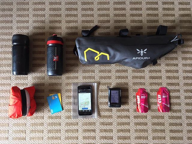 3Tbike's tweet photo. What to bring on a minimal and lightweight 2-day RIMBY road ride? Check our latest blog, link in bio.
•
#strada #3tbike #rimby #rideinmybackyard #rightinmybackyard #wahooligan #weightweenie #stradaDUE #thmbike #clavicula #tibia #ulna #roadcycling #ae… https://t.co/Hjmb7zSgaQ https://t.co/F0fz5TeAd6