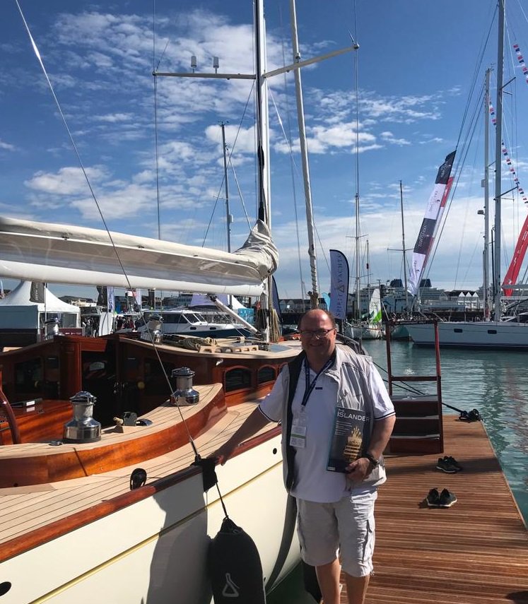 Islandermag's tweet image. The Islander Team enjoying the sights @SotonBoatShow 
The new @SpiritYachts DH63 in all her glory! 👌
#spirityachts #JustAddWater