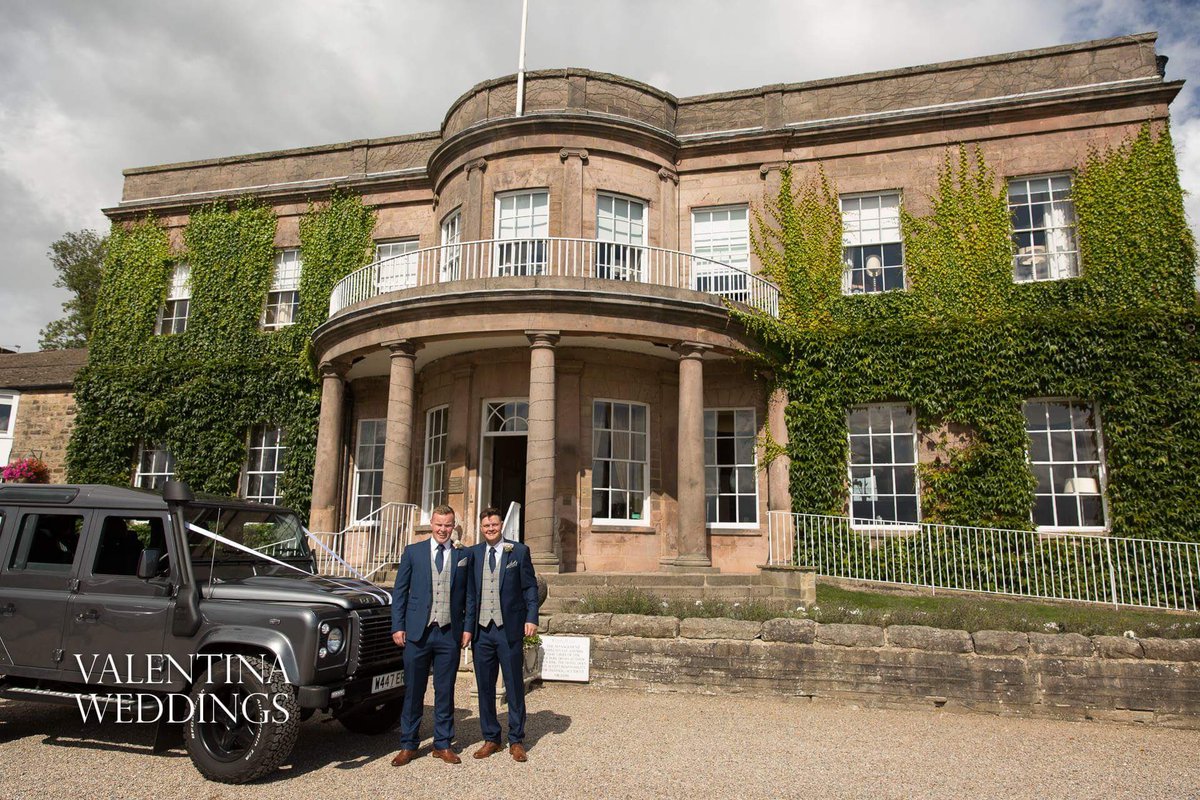 YorkshireVH's tweet photo. An absolute pleasure driving Jack &amp; his Groomsmen in our @Twisted_Auto Defender from Holmfirth to @WoodHallHotel Wetherby 🎩

Congratulations to Jack &amp; Hannah - Mr &amp; Mrs Bryson 🥂

Photos:@ValentinaWeddin 📷 

#TwistedDefender #LandRoverDefender #DefenderWedding #YorkshireWedding https://t.co/y4PxDjz6qu