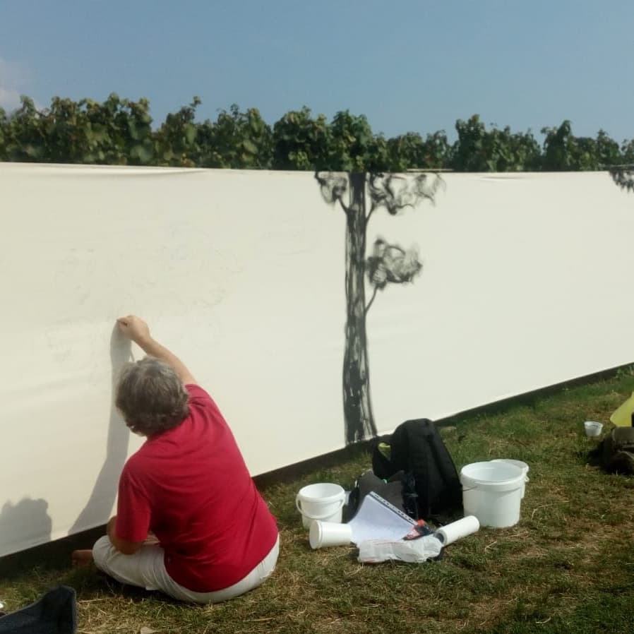 Holding Terra Moretti tweet media