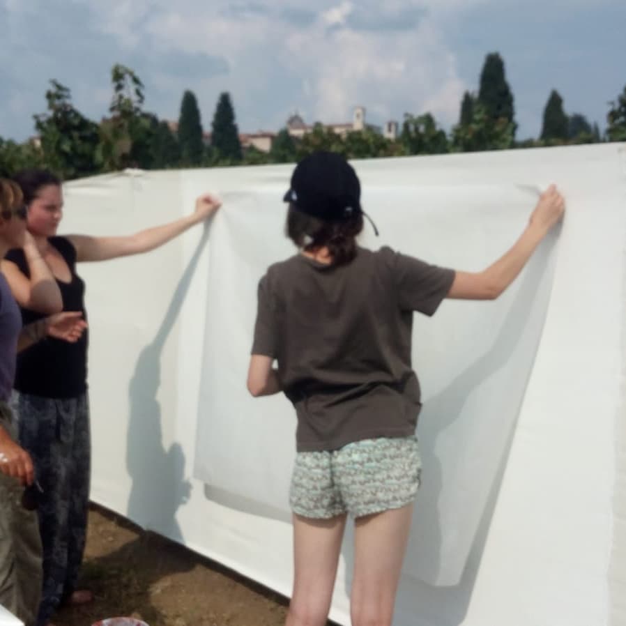 Holding Terra Moretti tweet media