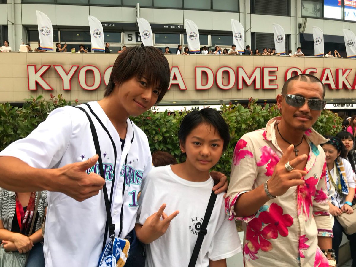 松本和也 Twitter પર 会場でミニhiro君と昔のatsushiさんと おっさんに会いました ミニヒロ君大きくなってた 松本和也 テンションtakahiro Atsushi さん Takahiro さん Usa さん Exile T Co Qgwkubzk7m