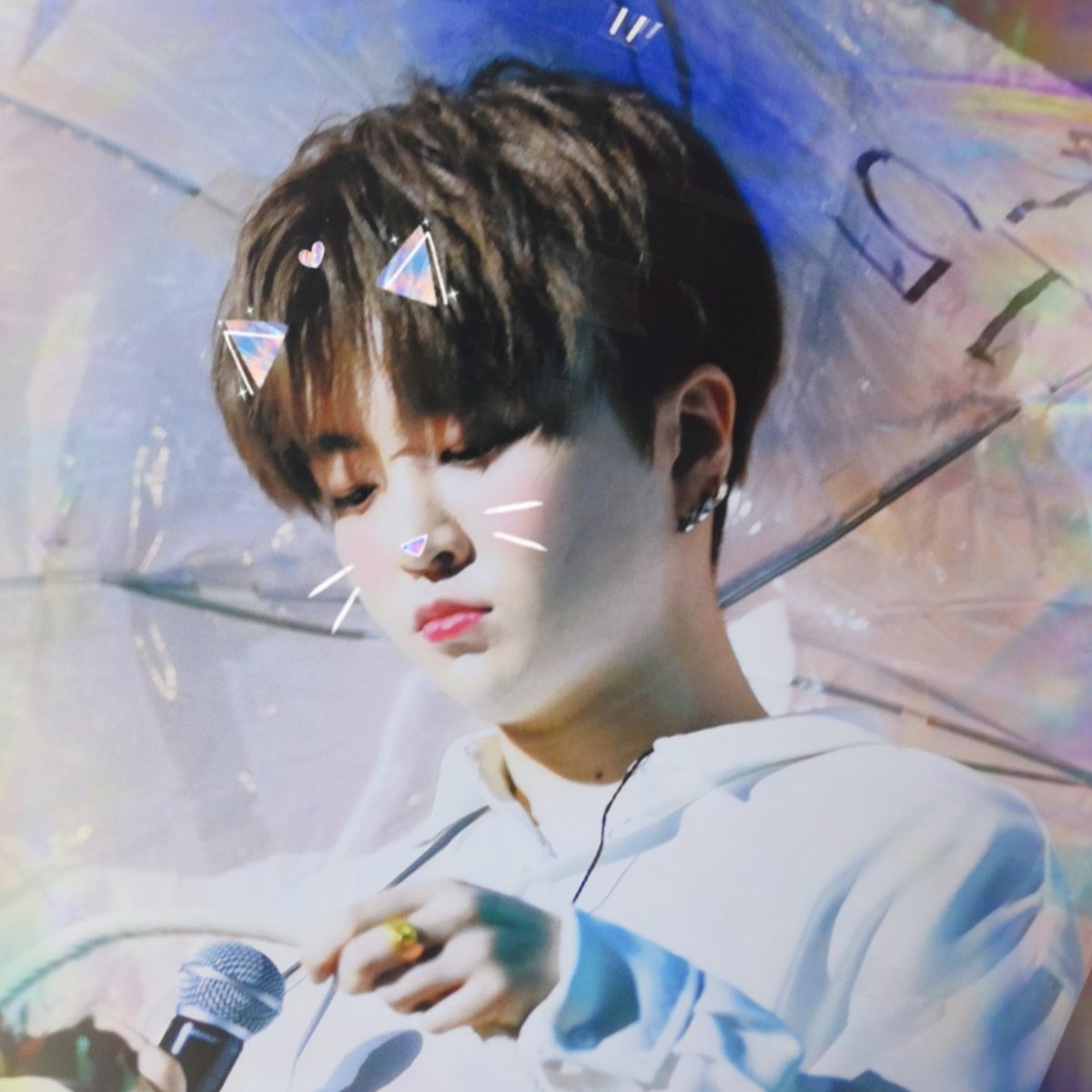 4EverYoungJae's tweet photo. ✨2018 영재 생일 투어✨
12 STOP 둔촌동역✌
@sweetottermoon
💜💙💚💛❤️중국팬🇨🇳
好看到流泪😭
#ArsYoungjaeDay https://t.co/k1QA2w3327
