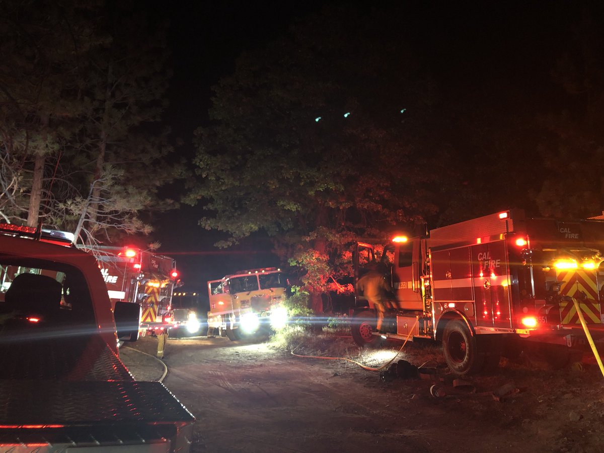 CALFIREBDU's tweet image. Last night CAL FIRE-San Bernardino Unit Firefighters assisted the #USForestService with a Vegetation Fire in the area of Camp Conrad, in Jenks Lake. Aggressive firefighting contained the fire to 1/4 acre of brush and isolated timber.