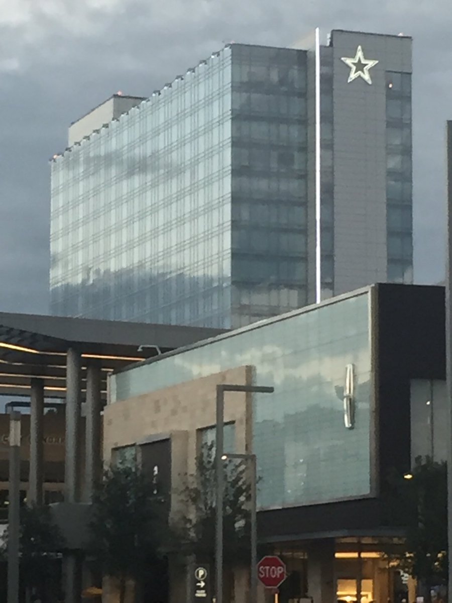 cullenbryant2's tweet photo. Presidential suite at the Omni frisco.  BIG SHOUT OUT TO STAR SPORTS TOURS #OnlyWithSST https://t.co/XOYqqUPQgk
