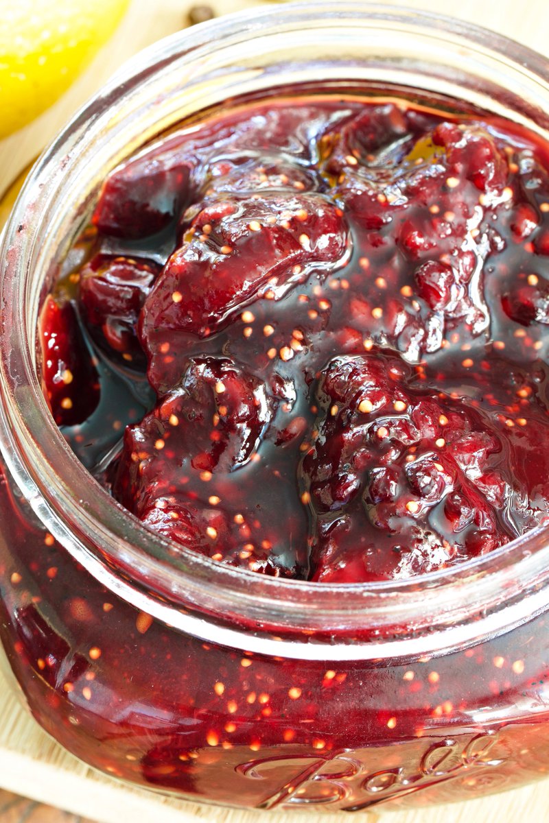 mypaleomarin's tweet photo. "Fig & Blackberry Chutney w/ Pomegranate Molasses, Cardamom, Pepper & Lemon" Enjoy as a chutney or jam - the flavors go well with veggies, meats, or toast! (From "A Brown Table" website.)
#figs #blackberries #chtuney #jam #pomegranate #molassas #cardamom #pepper #lemon https://t.co/X3Xs9BHAA3
