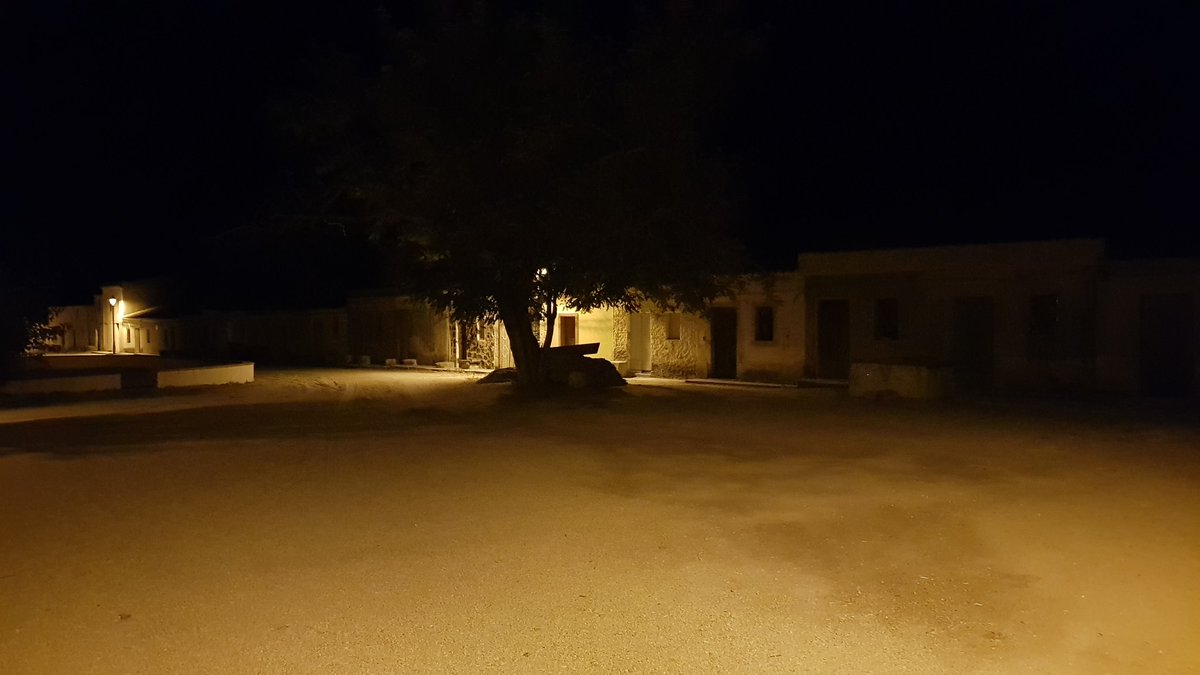 QuagliaAle's tweet photo. il piccolo borgo di #sanSalvatore vicino a #Cabras, un tempo palcoscenico per ambientazione dei film western e oggi famoso per la #corsadegliscalzia inizio Settembre. #Sardegna #italia https://t.co/LQrW2yCXPH