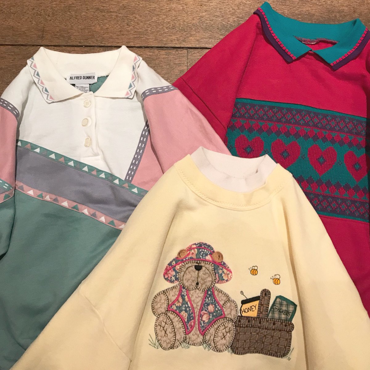 古着屋pine Pa Twitter 女子ならではの可愛い 良い意味でダサい スウェット入荷してます クマ柄パッチ パステルカラー ハート柄はニット地切替デザイン 古着屋pine 山梨 甲府 古着屋 古着 レディース古着 古着屋pine Pa Twitter 女子ならではの可愛い 良い意味でダサい スウェット入荷してます クマ柄パッチ パステルカラー ハート柄はニット地切替デザイン 古着屋pine 山梨 甲府 古着屋 古着 レディース古着