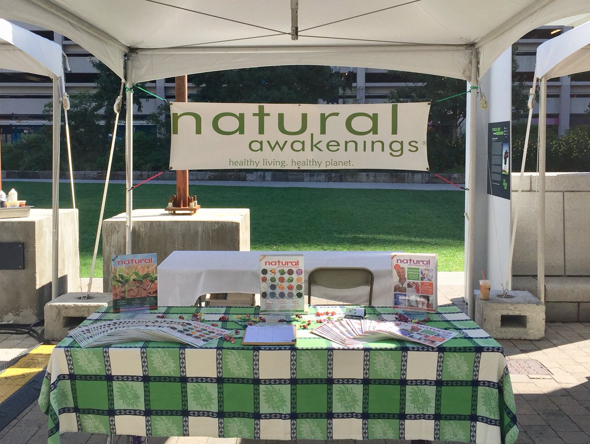 NaturalGBRI's tweet photo. Visit us today at @bostonlocalfood at @HelloGreenway and pick up the latest copy of Natural Awakenings! It’s a great day for #localfood #boston #blff2018 Thanks @SBNMass for this great event! https://t.co/qXVU4Wf45V